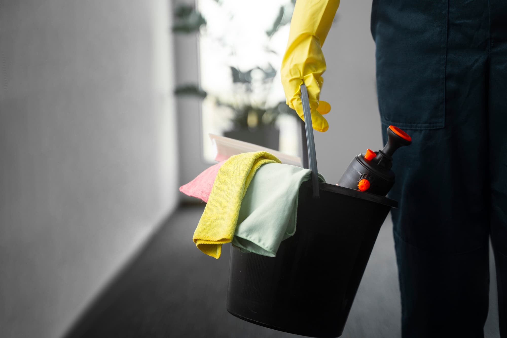 Cleaning hero